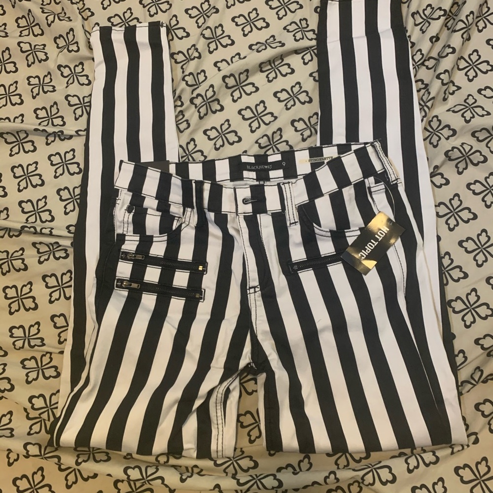 NWT Hot Topic Super Skinny striped jeans size 9